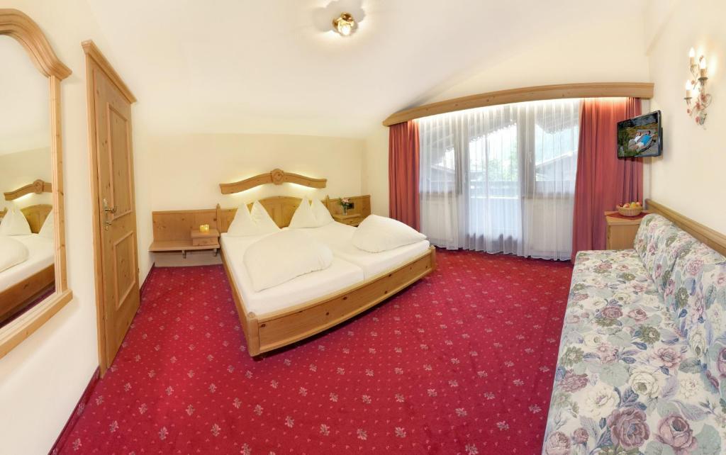 Hotel Rose Mayrhofen Oda fotoğraf